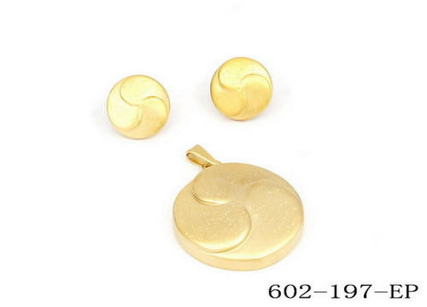 Women's Stud Earrings & Pendant in 18 CT Gold Plated Moon Design set